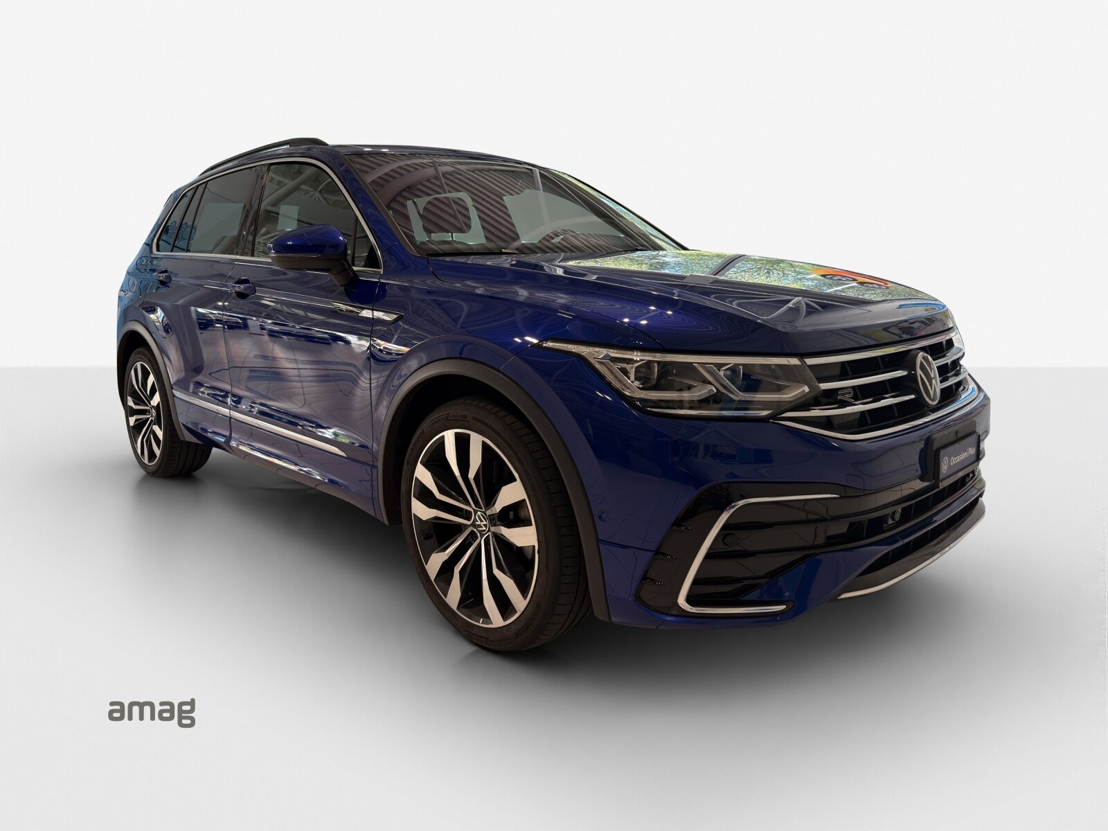 VW Tiguan R-Line, Benzin, Occasion / Gebraucht, Automatik - 6