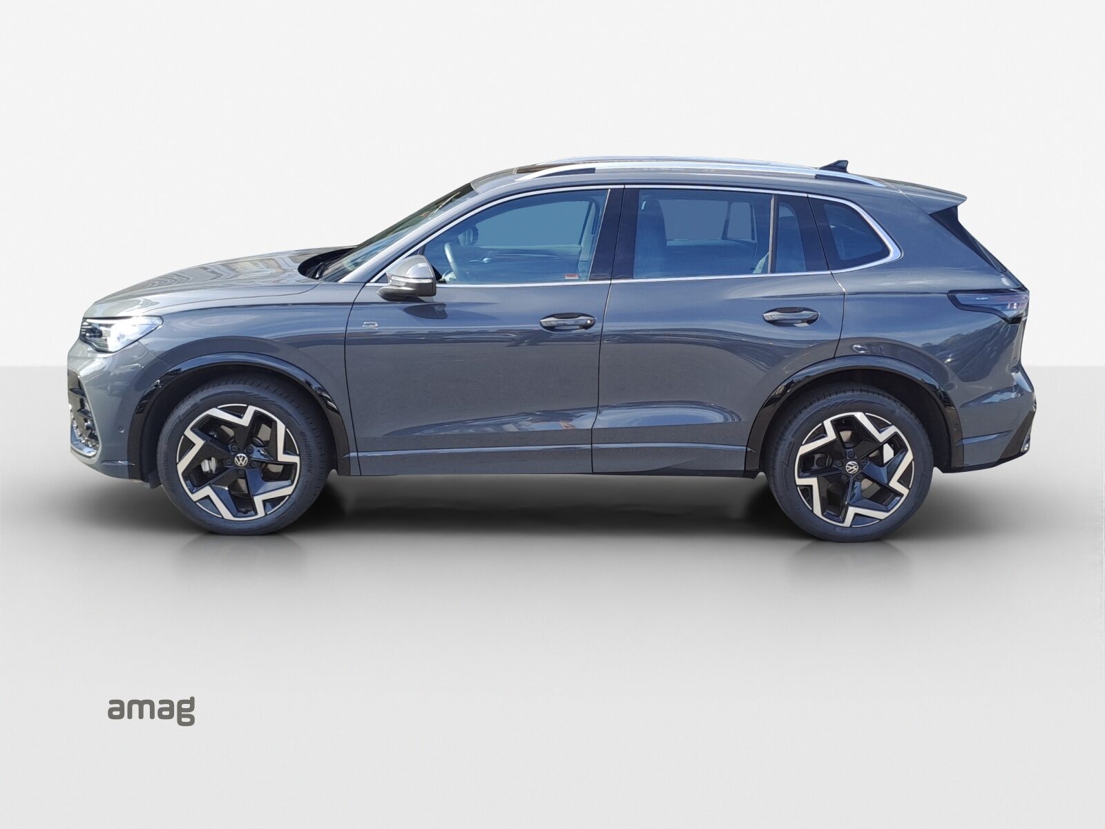 VW Tiguan R-Line, Benzin, Occasion / Gebraucht, Automatik - 2