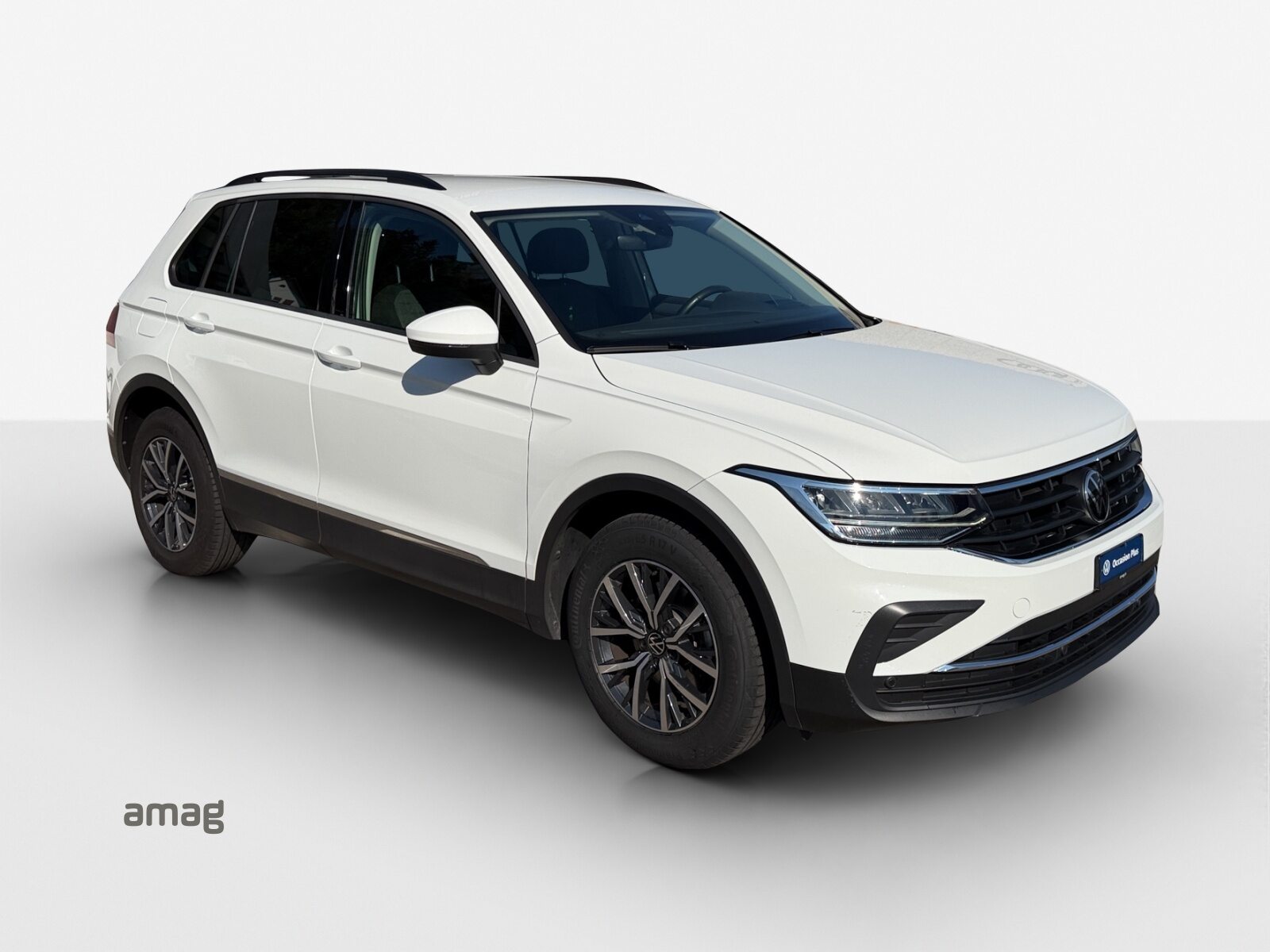 VW Tiguan Life, Petrol, Second hand / Used, Automatic - 6