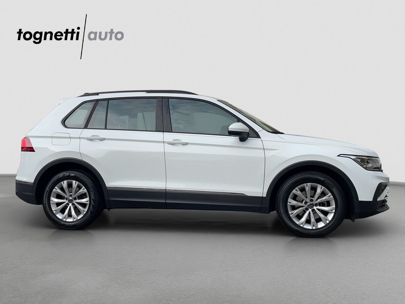 VW Tiguan Life, Benzin, Occasion / Gebraucht, Handschaltung - 3