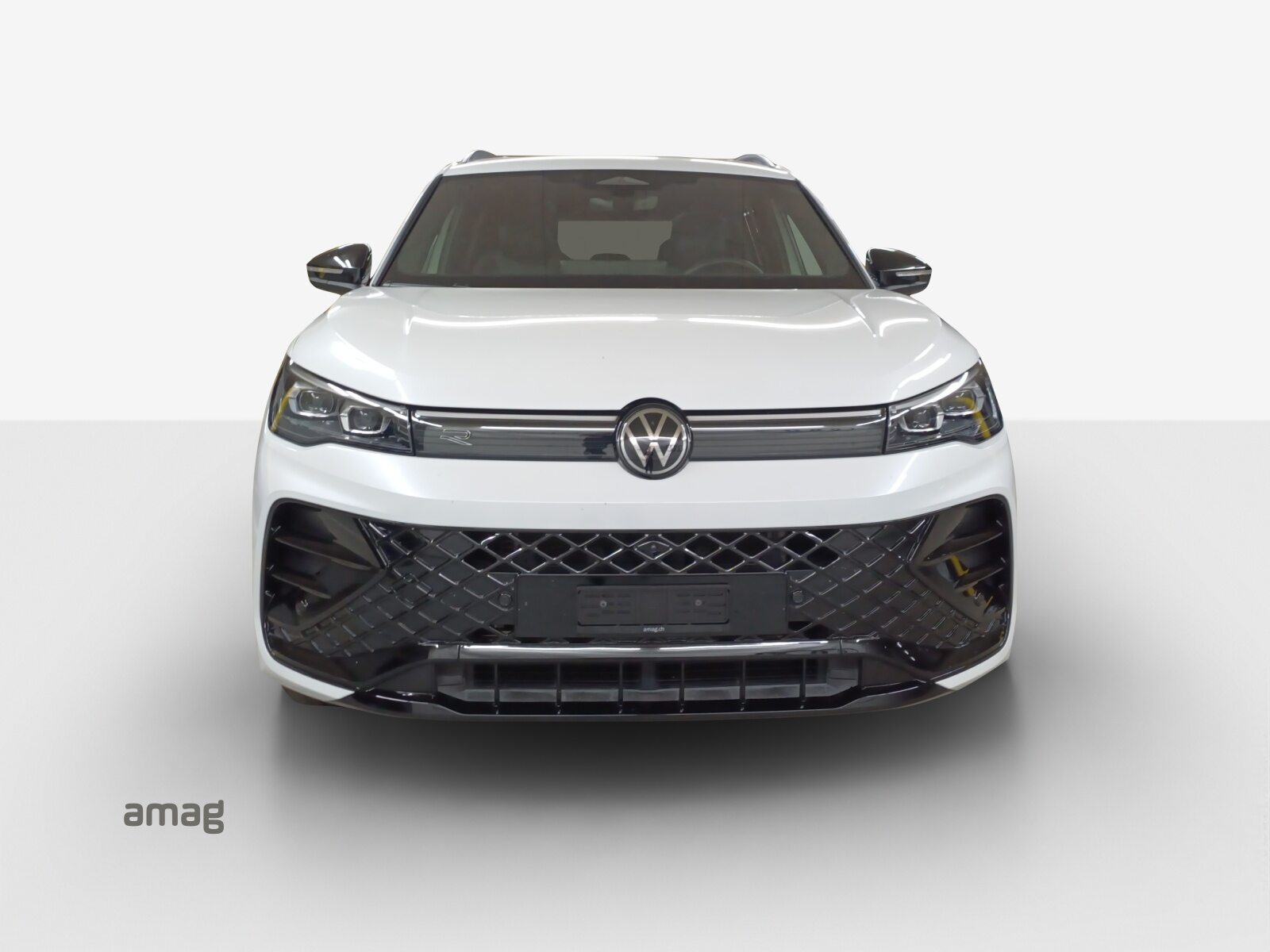 VW Tiguan R-Line, Benzin, Occasion / Gebraucht, Automatik - 7