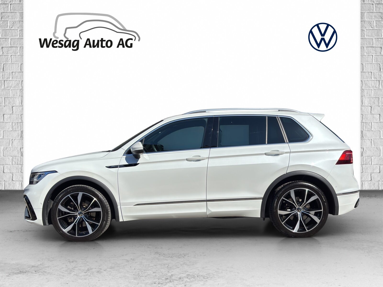 VW Tiguan R-Line, Petrol, Second hand / Used, Automatic - 6