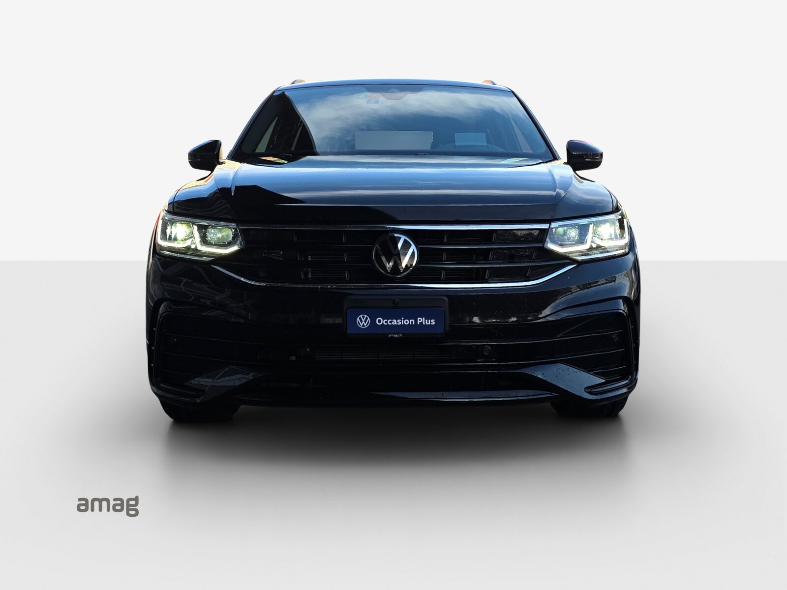 VW Tiguan R-Line, Benzin, Occasion / Gebraucht, Automatik - 7
