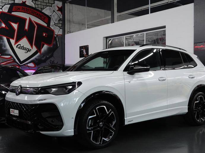 VW TIGUAN 2.0 TSI DSG R-LINE 4MOTION STANDHEIZUNG AHL 2,3t PER, Benzin, Occasion / Gebraucht, Automatik