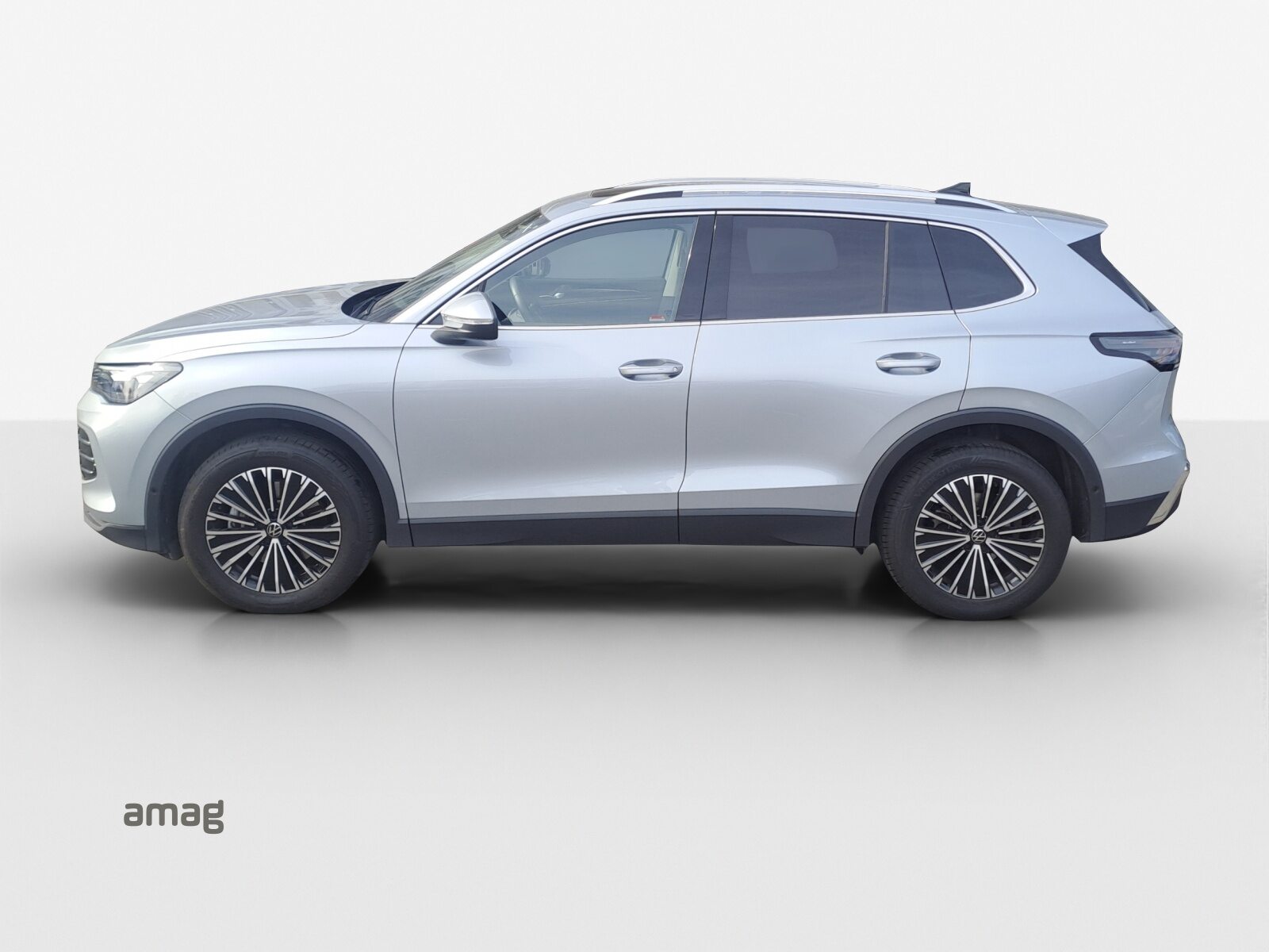 VW Tiguan Elegance, Benzin, Occasion / Gebraucht, Automatik - 2