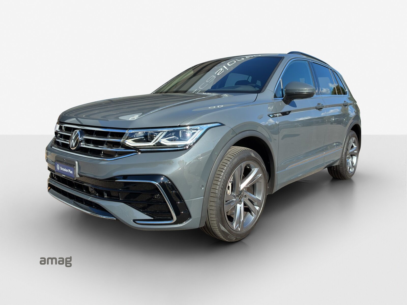 VW Tiguan R-Line