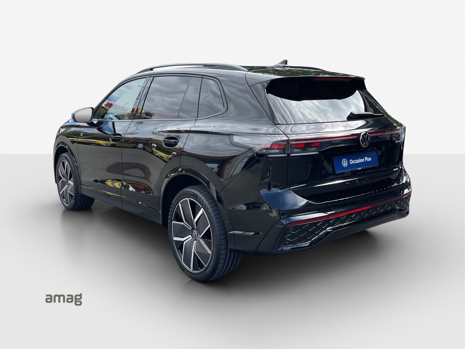 VW Tiguan R-Line, Essence, Occasion / Utilisé, Automatique - 3