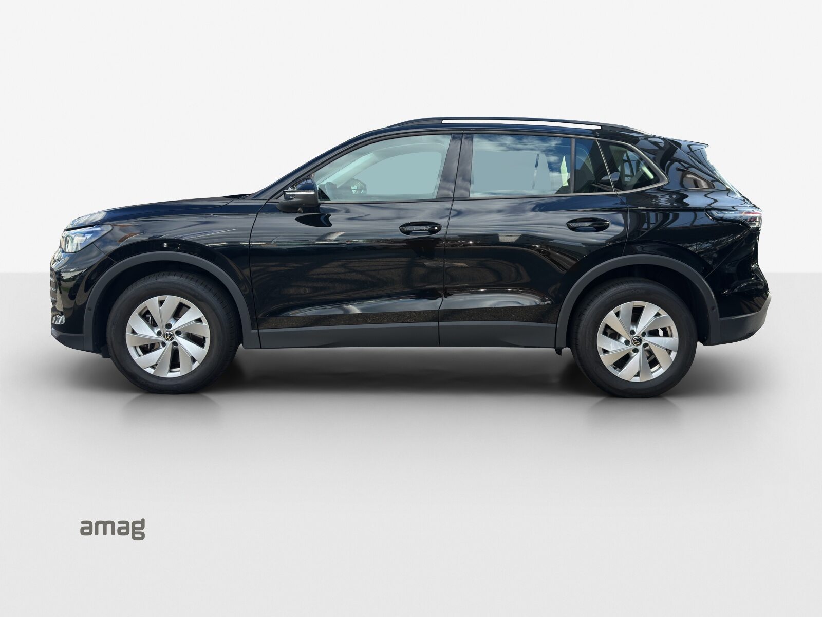 VW Tiguan Life, Benzina, Occasioni / Usate, Automatico - 2