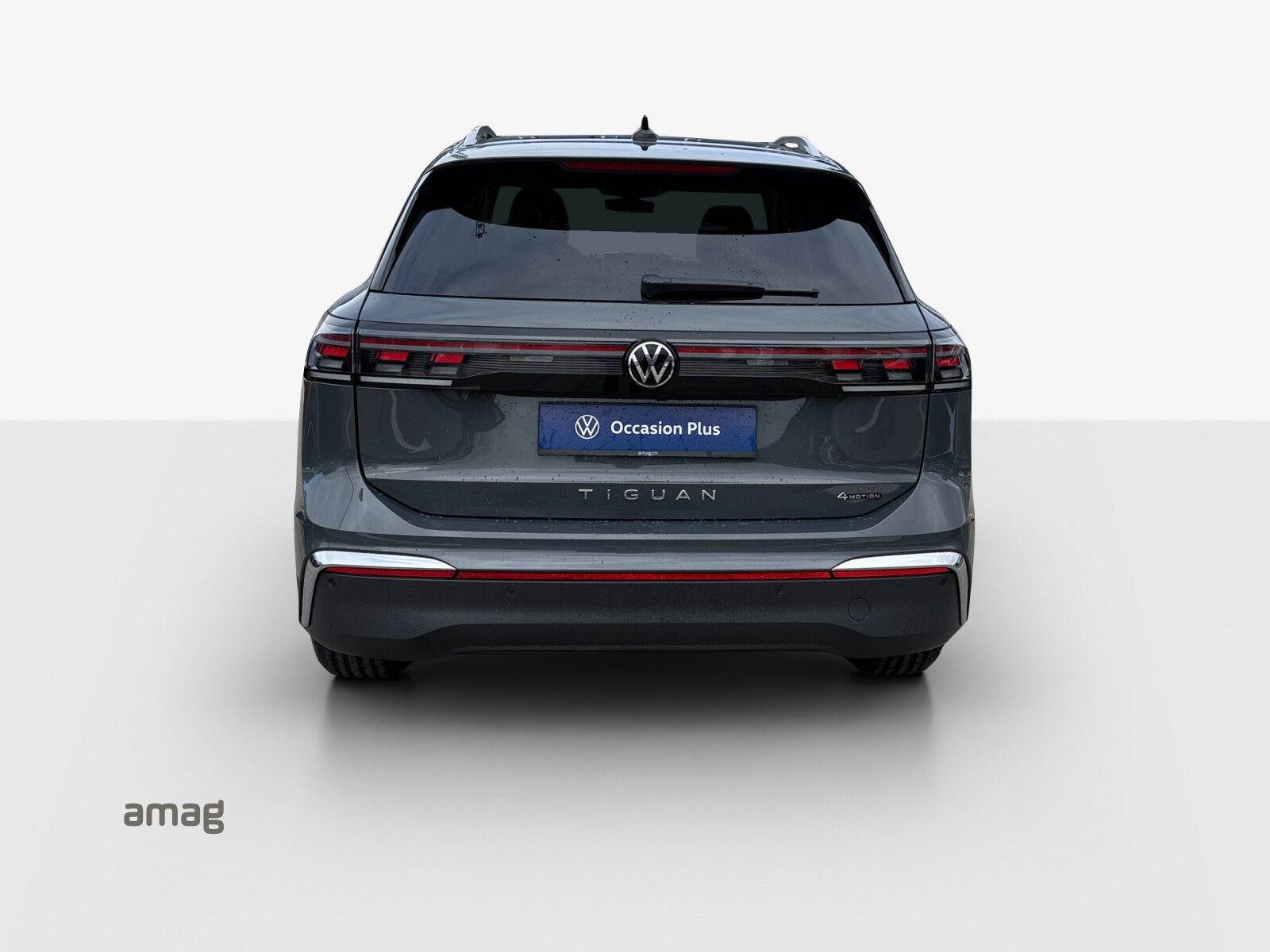 VW Tiguan Elegance, Petrol, Second hand / Used, Automatic - 4