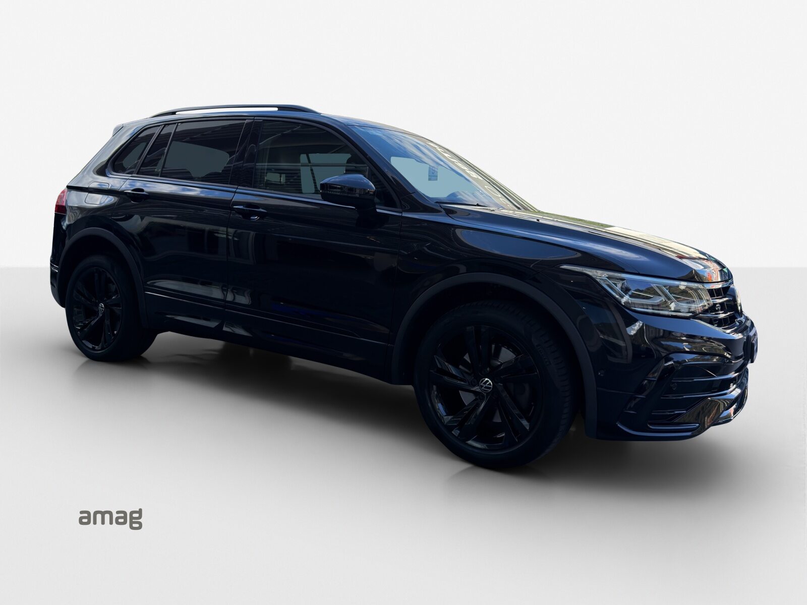 VW Tiguan R-Line SELECTION PHEV, Full-Hybrid Petrol/Electric, Second hand / Used, Automatic - 6