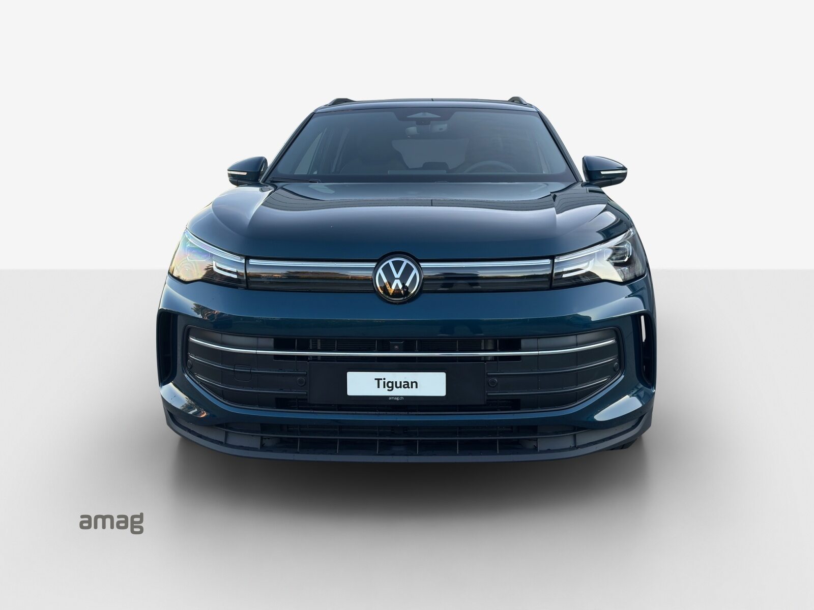 VW Tiguan UNITED, Benzin, Occasion / Gebraucht, Automatik - 7