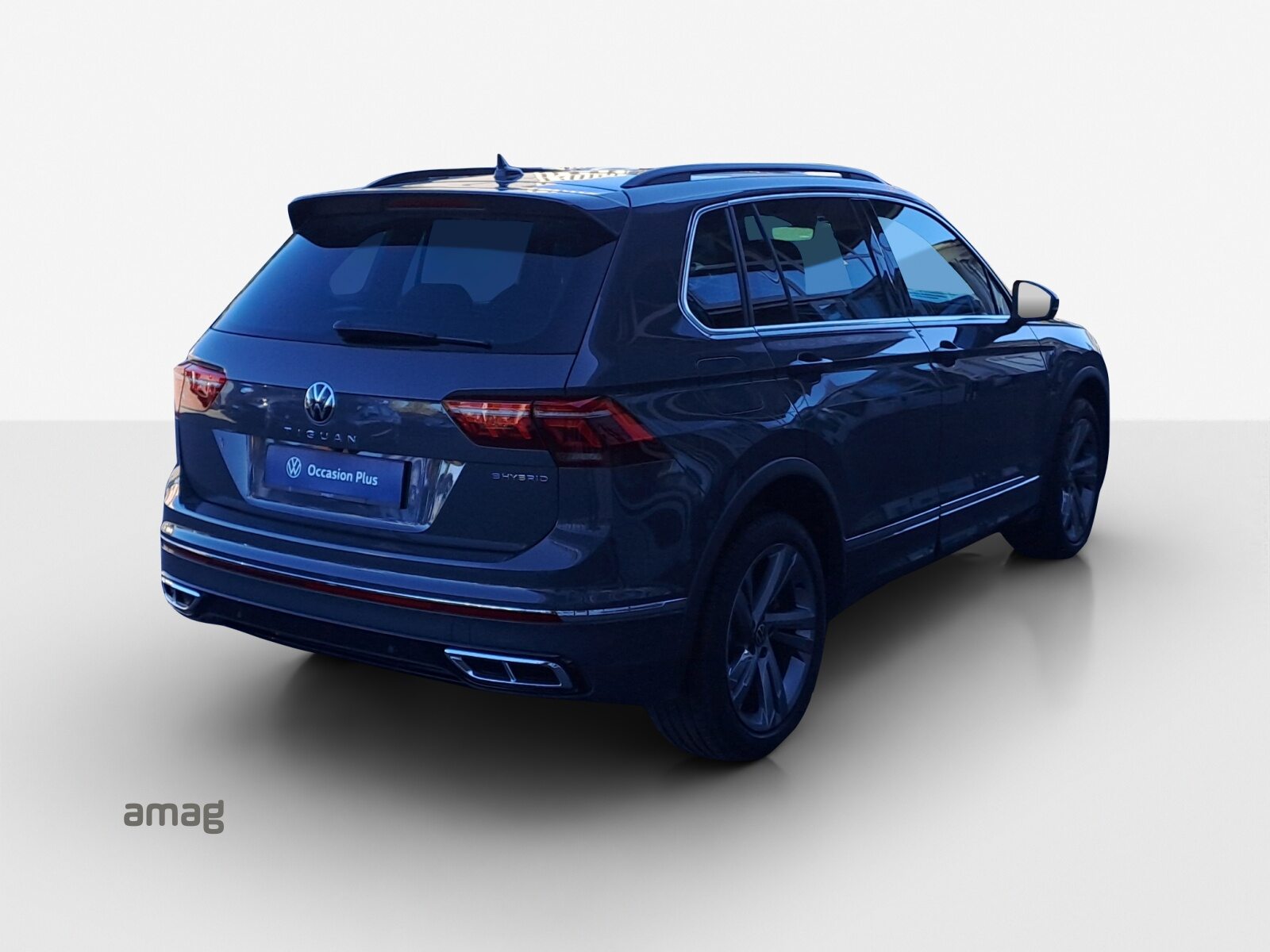 VW Tiguan R-Line SELECTION PHEV, Voll-Hybrid Benzin/Elektro, Occasion / Gebraucht, Automatik - 6