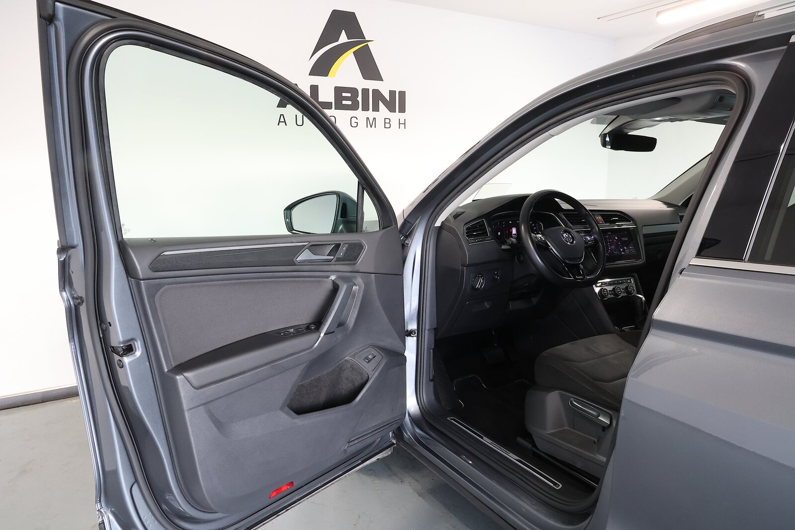 VW Tiguan Allspace 2.0 TDI SCR Highline DSG *7-Sitzer*, Diesel, Occasion / Utilisé, Automatique - 5