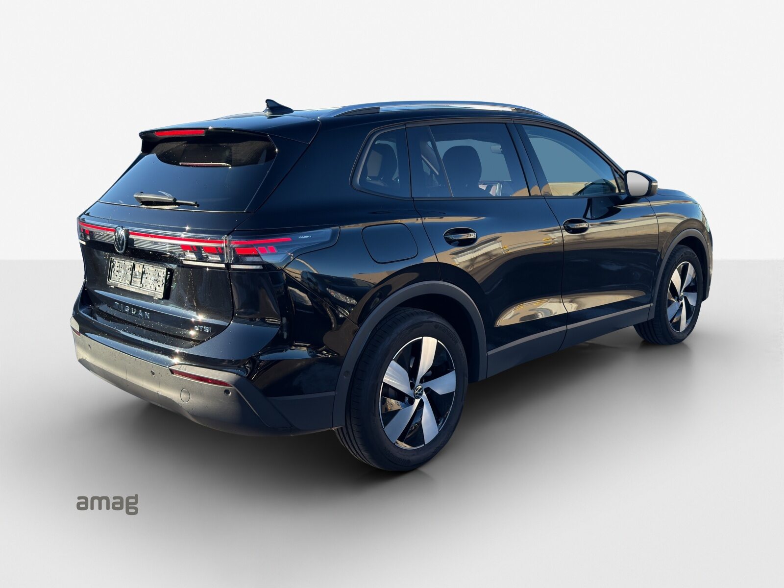 VW Tiguan UNITED, Benzin, Occasion / Gebraucht, Automatik - 5
