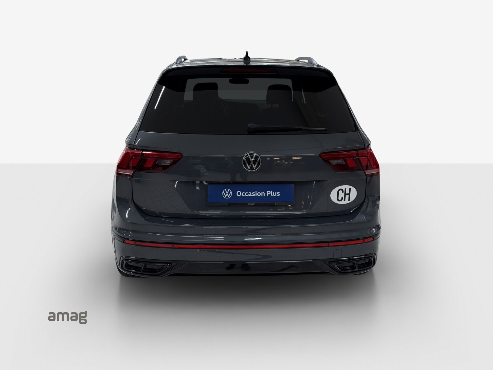 VW Tiguan R-Line, Petrol, Second hand / Used, Automatic - 4