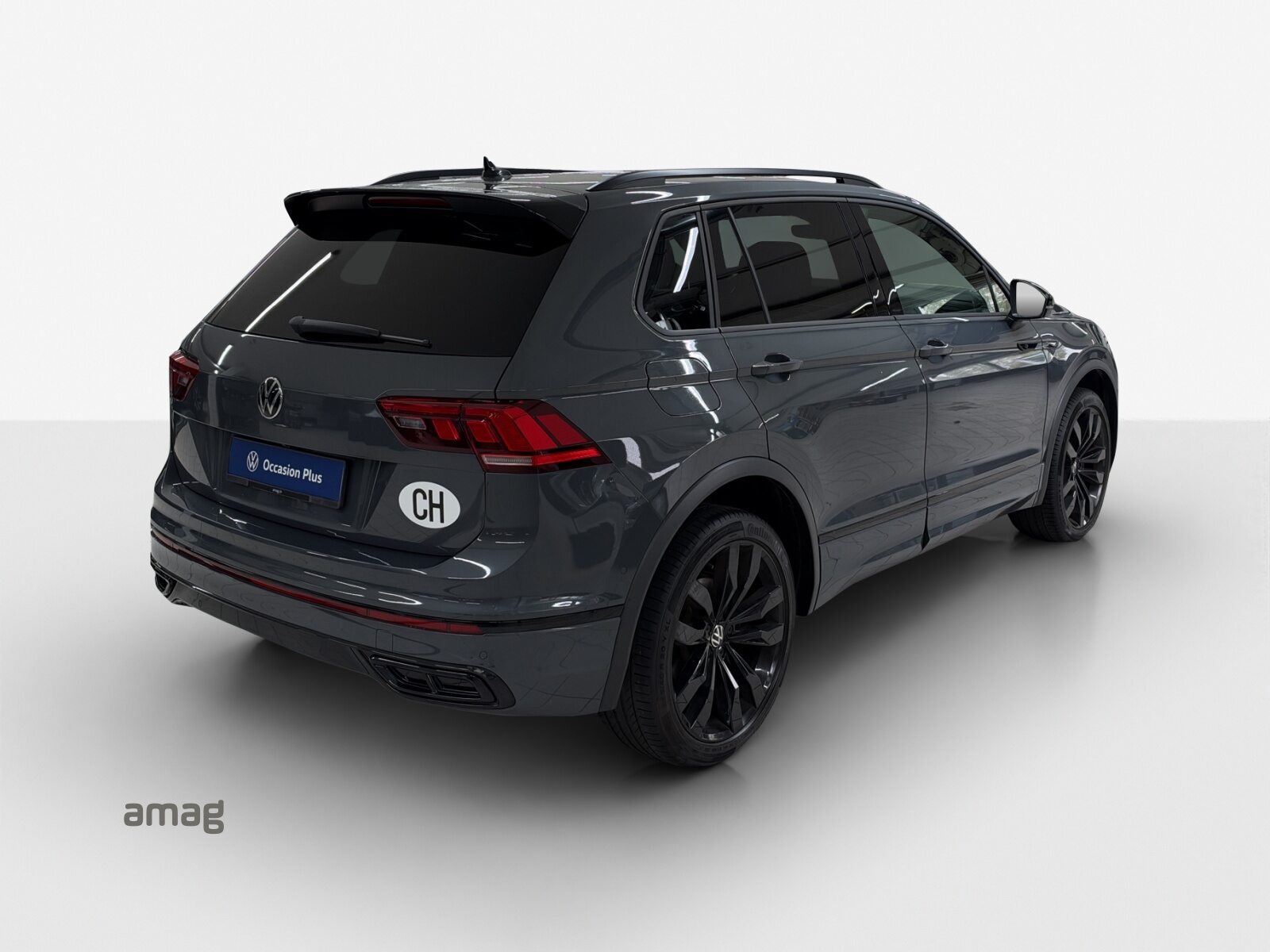 VW Tiguan R-Line, Petrol, Second hand / Used, Automatic - 5
