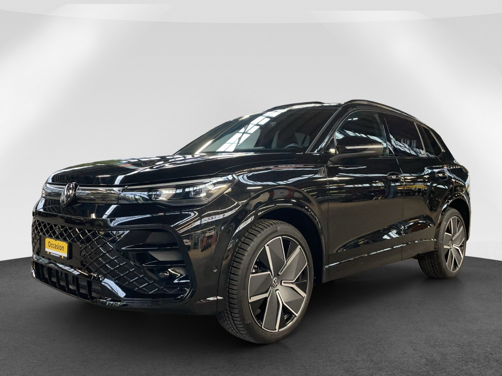 VW Tiguan 2.0 TSI R-Line DSG 4motion, Essence, Occasion / Utilisé, Automatique - 3