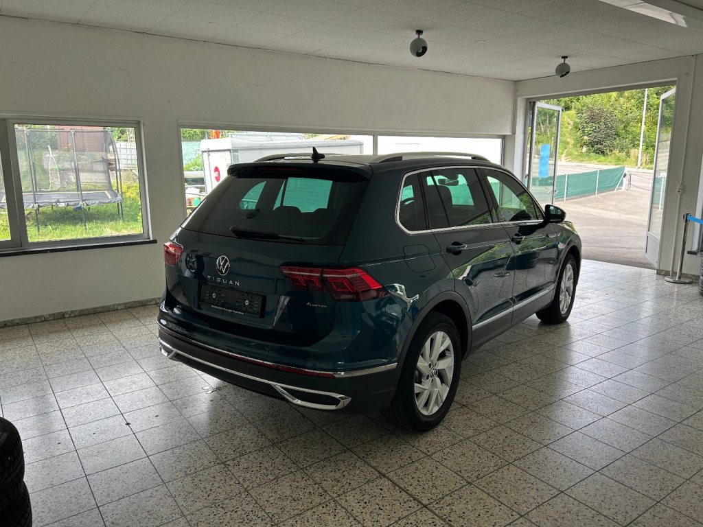VW TIGUAN 2.0 TDI SCR Elegance DSG, Diesel, Occasion / Utilisé, Automatique - 4