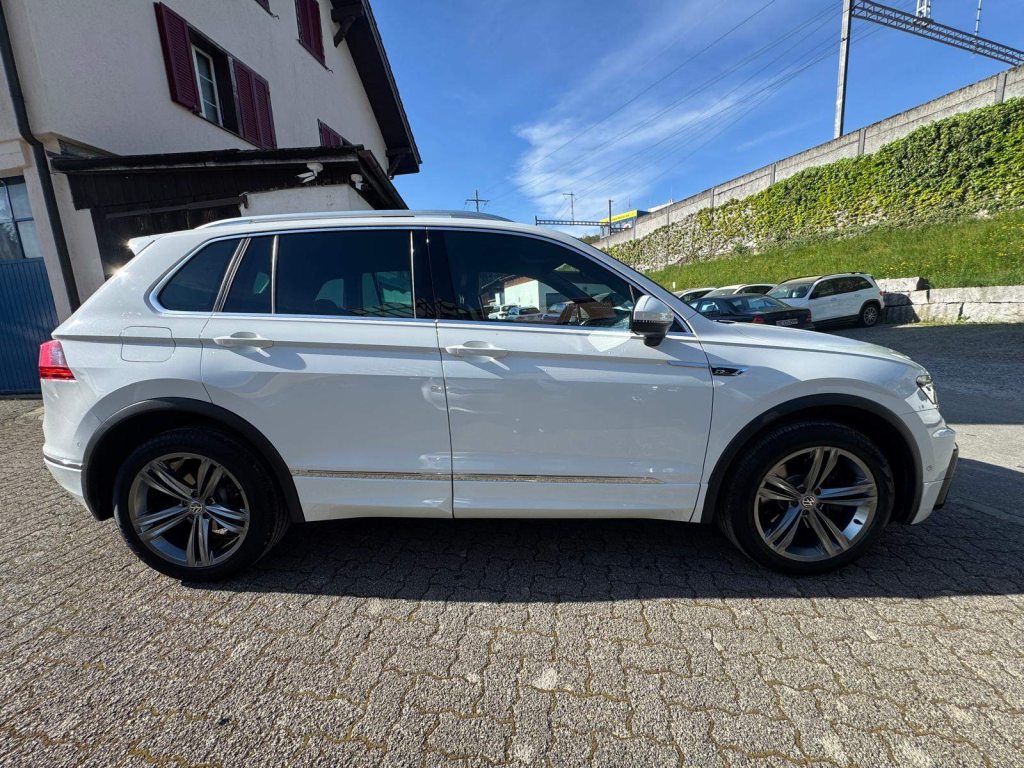 VW TIGUAN 2.0 TDI SCR Highline DSG, Diesel, Occasion / Utilisé, Automatique - 3