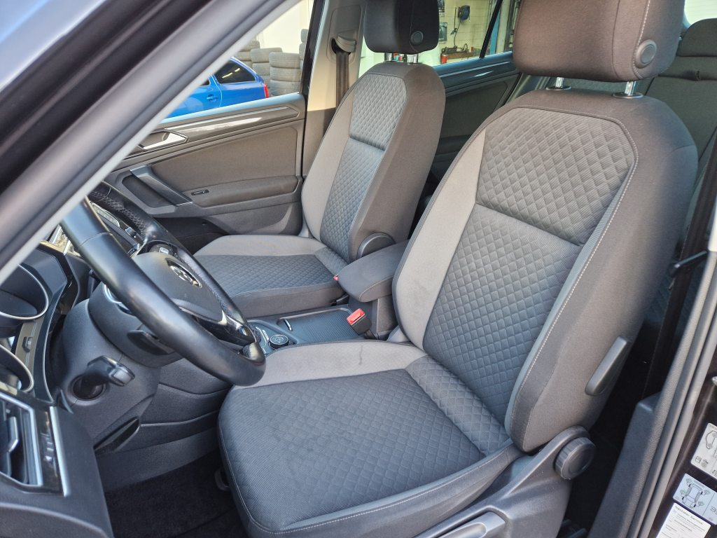 VW TIGUAN 2.0 TDI SCR Comfortline DSG, Diesel, Occasion / Gebraucht, Automatik - 7
