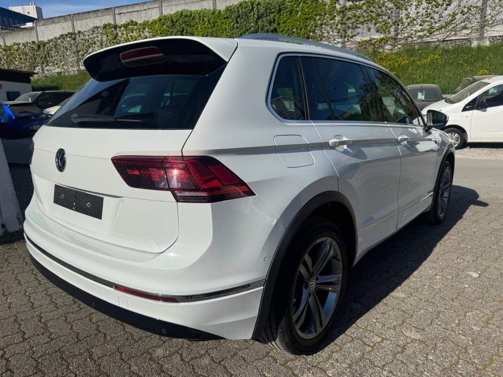 VW TIGUAN 2.0 TDI SCR Highline DSG, Diesel, Occasion / Utilisé, Automatique - 4