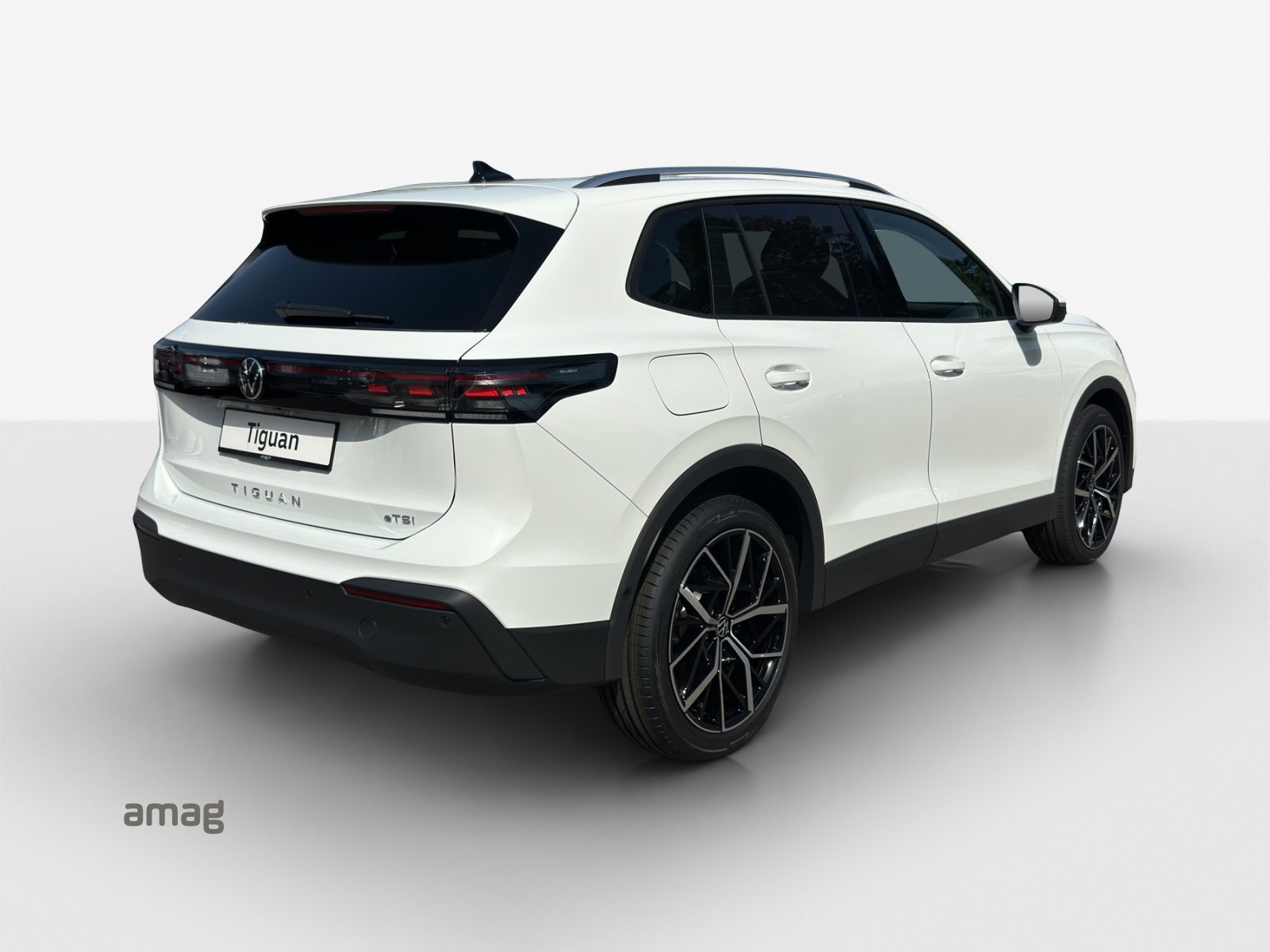 VW Tiguan UNITED, Benzin, Vorführwagen, Automatik - 5