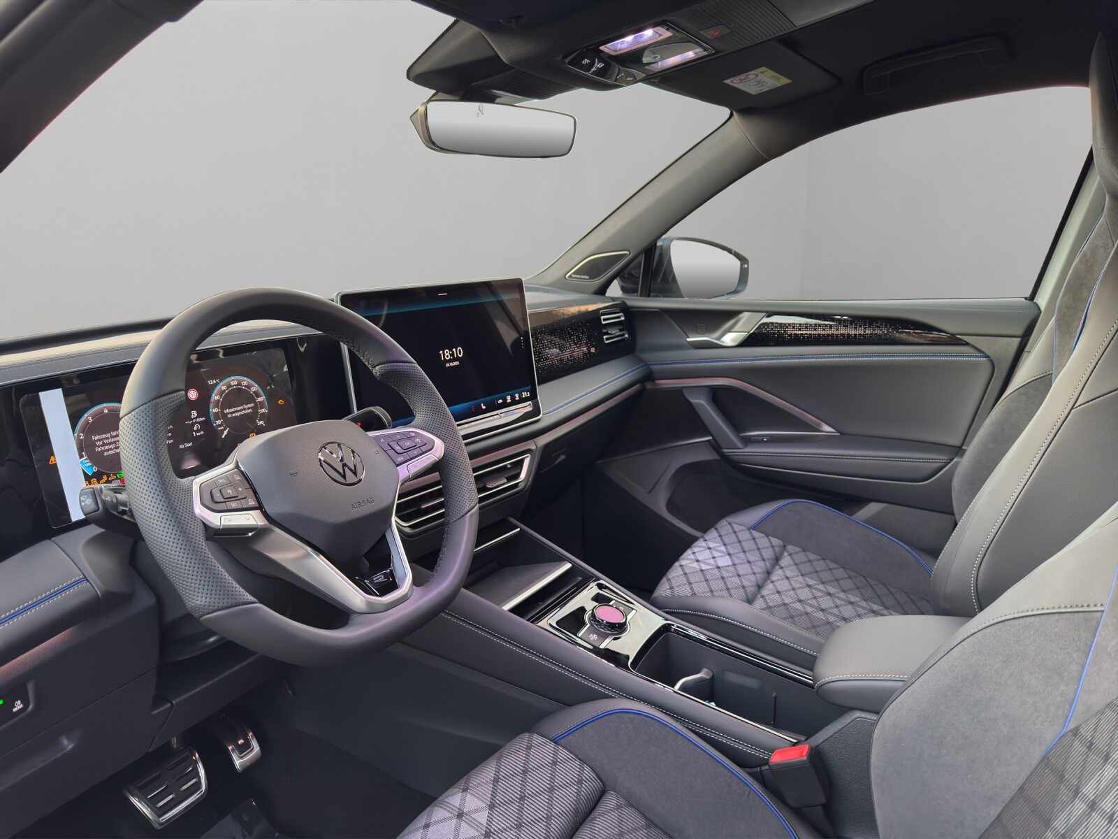 VW Tiguan R-Line, Benzin, Vorführwagen, Automatik - 4