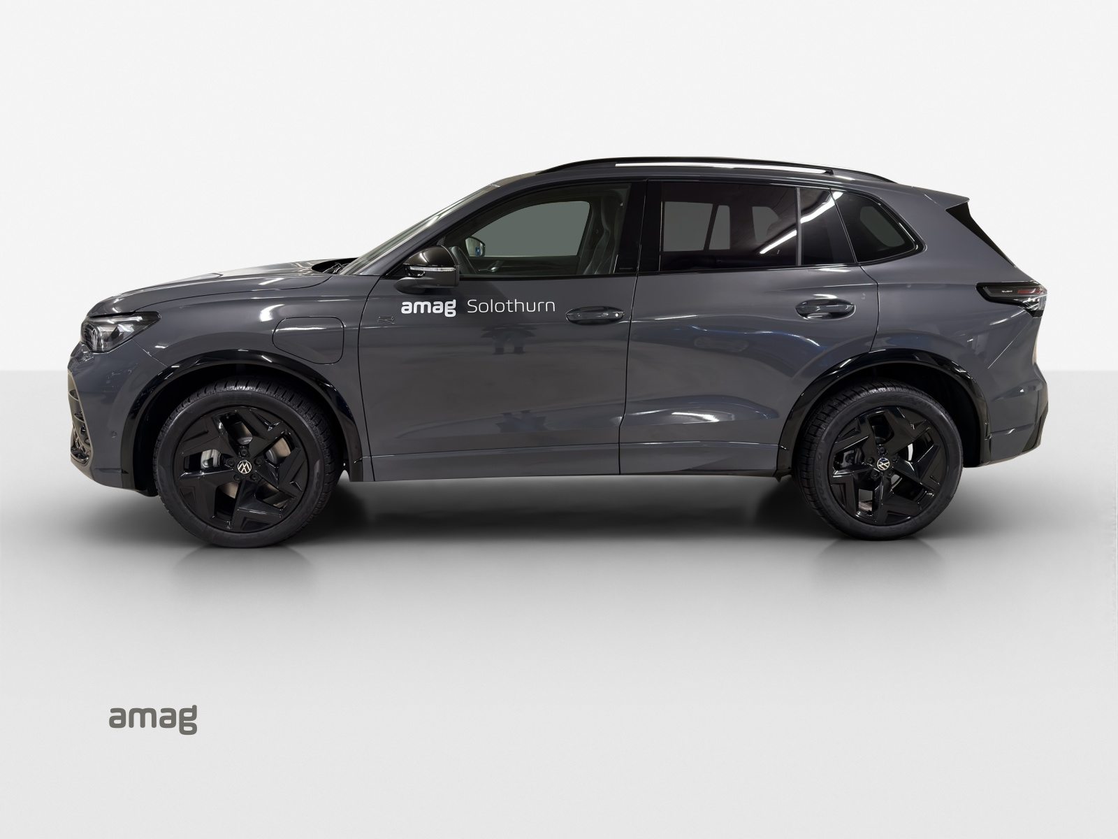 VW Tiguan R-Line, Full-Hybrid Petrol/Electric, Ex-demonstrator, Automatic - 2