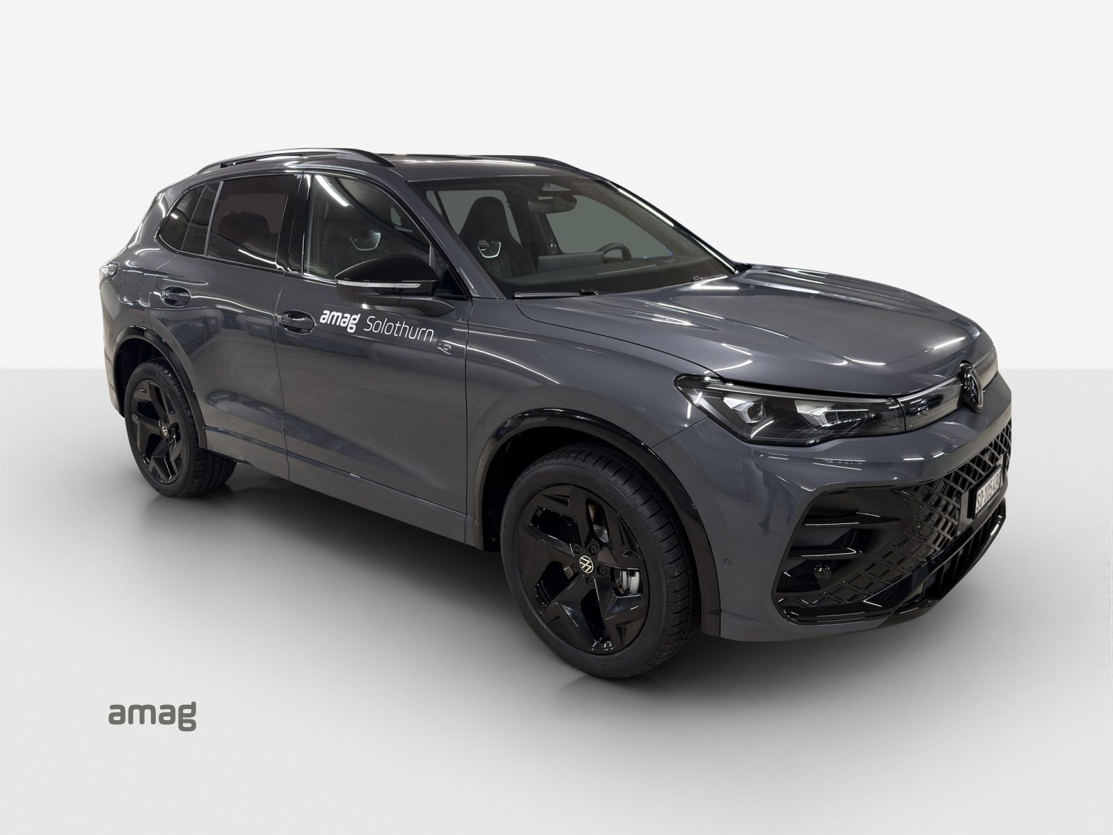 VW Tiguan R-Line, Full-Hybrid Petrol/Electric, Ex-demonstrator, Automatic - 6