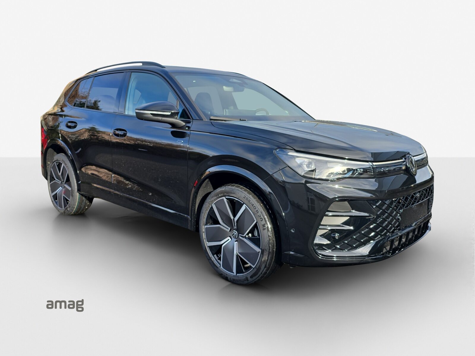 VW Tiguan R-Line, Essence, Voiture de démonstration, Automatique - 6