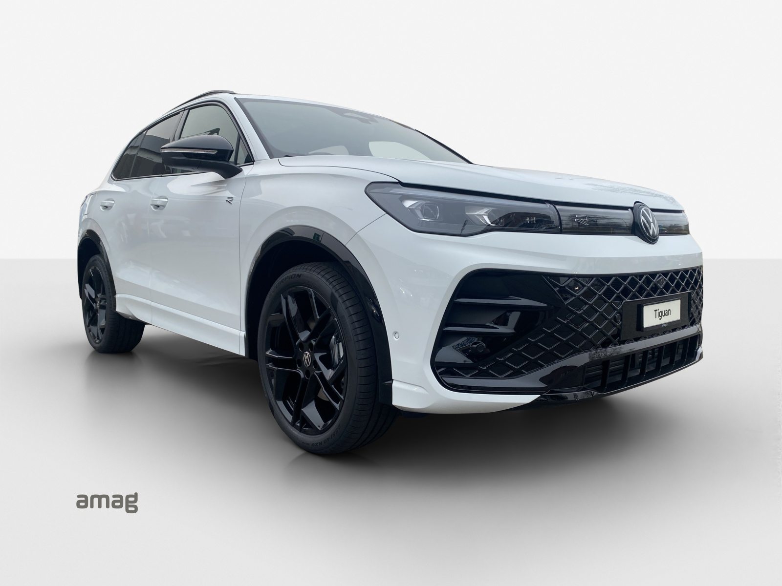 VW Tiguan R-Line, Petrol, Ex-demonstrator, Automatic - 6