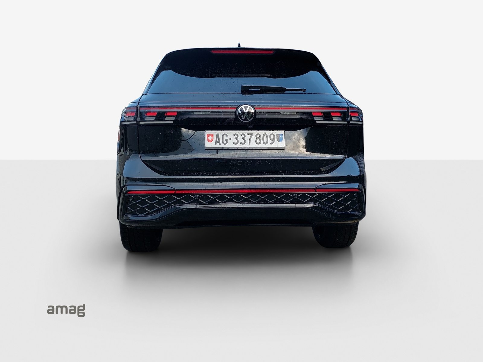 VW Tiguan R-Line, Essence, Voiture de démonstration, Automatique - 4