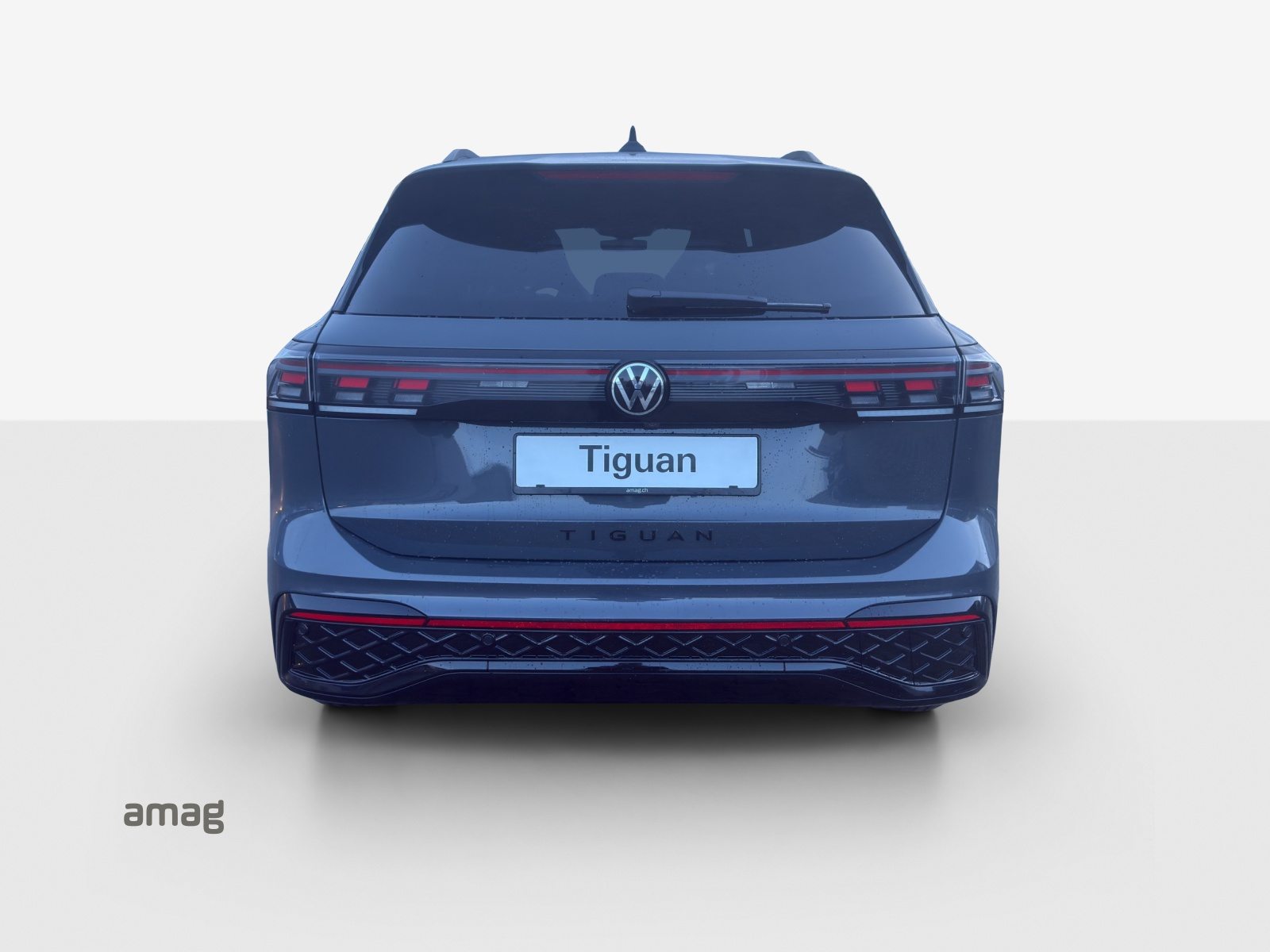 VW Tiguan R-Line, Petrol, Ex-demonstrator, Automatic - 4