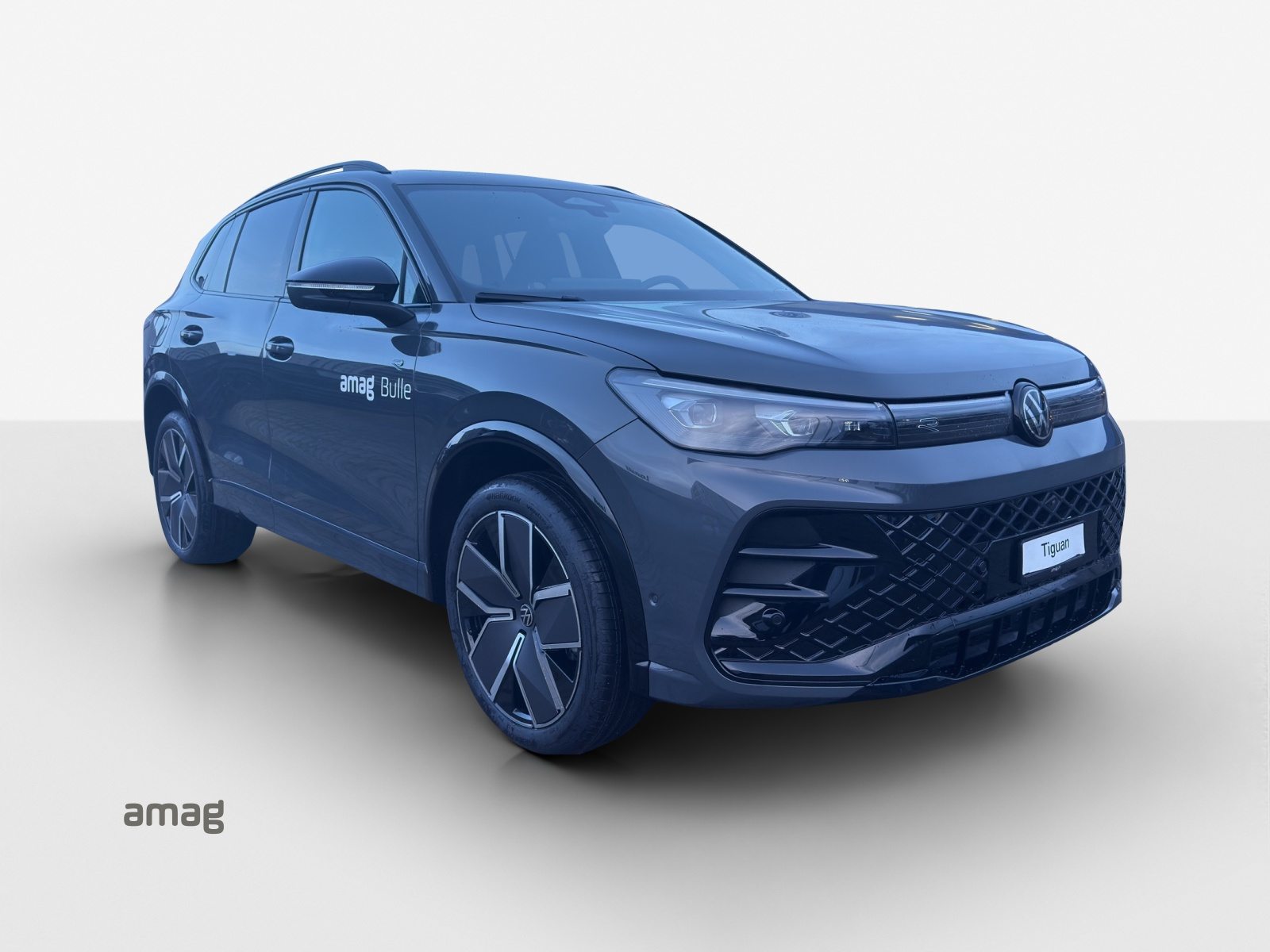 VW Tiguan R-Line, Petrol, Ex-demonstrator, Automatic - 6