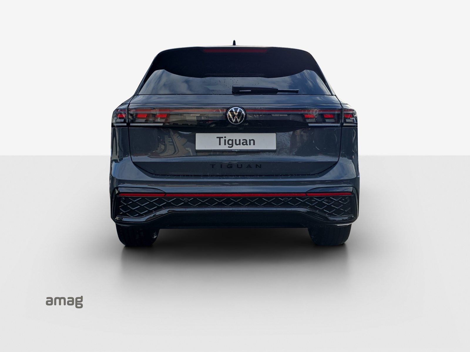 VW Tiguan R-Line, Petrol, Ex-demonstrator, Automatic - 4