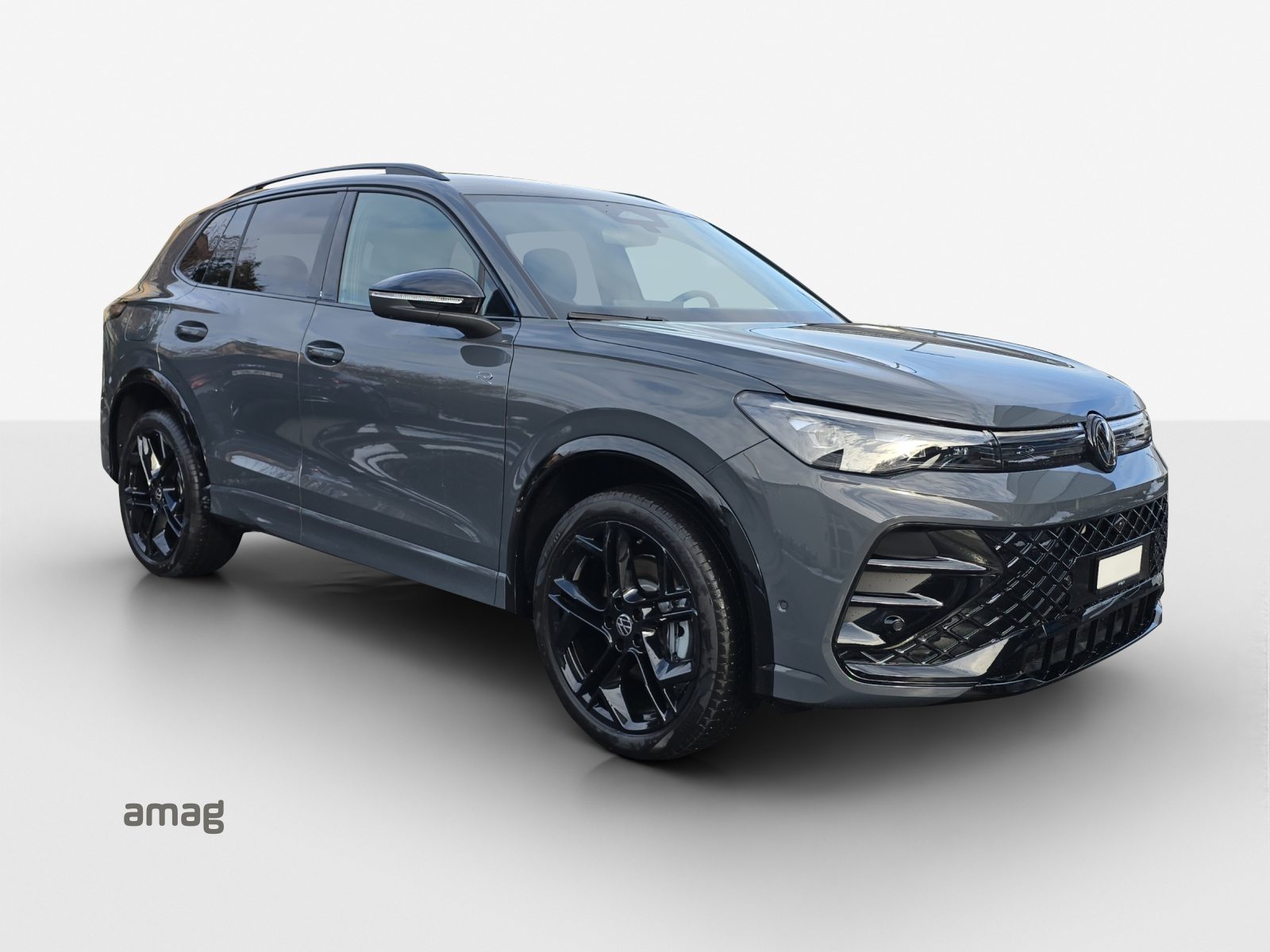 VW Tiguan R-Line, Petrol, Ex-demonstrator, Automatic - 6