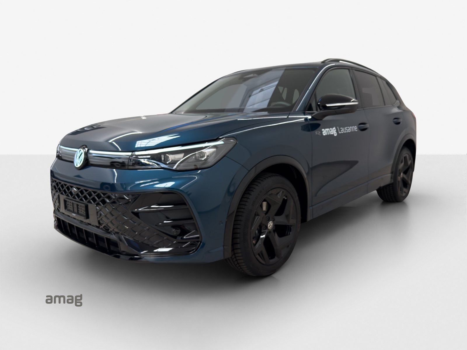 VW Tiguan R-Line