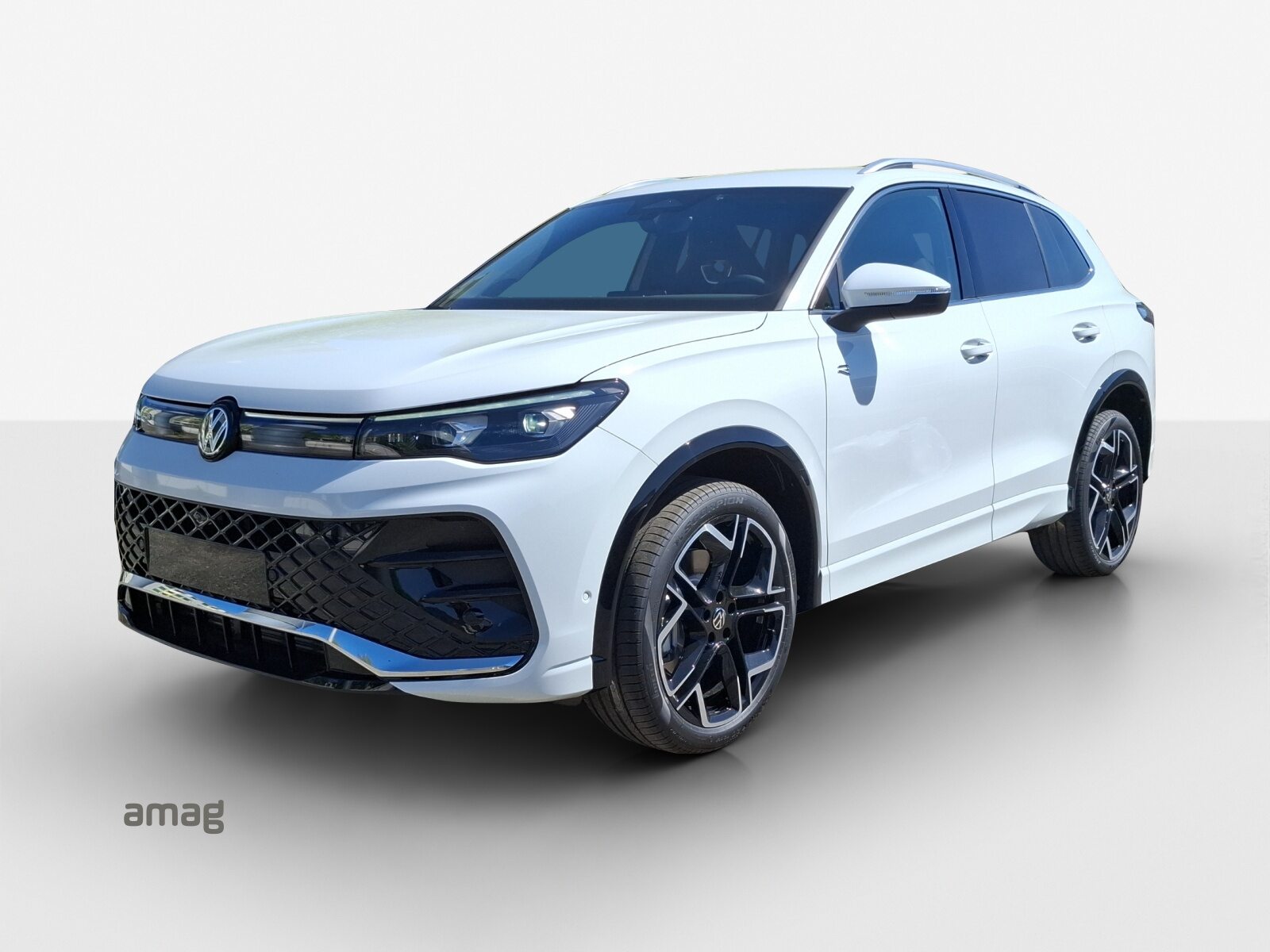 VW Tiguan R-Line