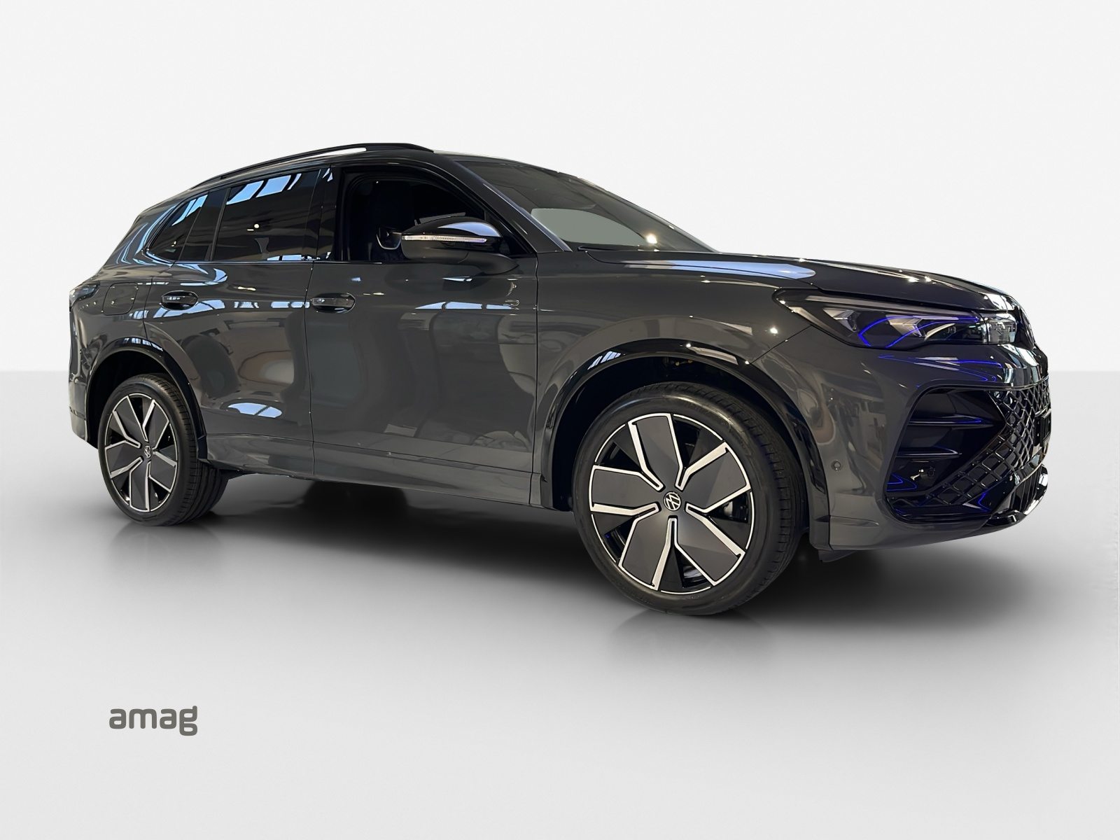 VW Tiguan R-Line, Benzin, Vorführwagen, Automatik - 6