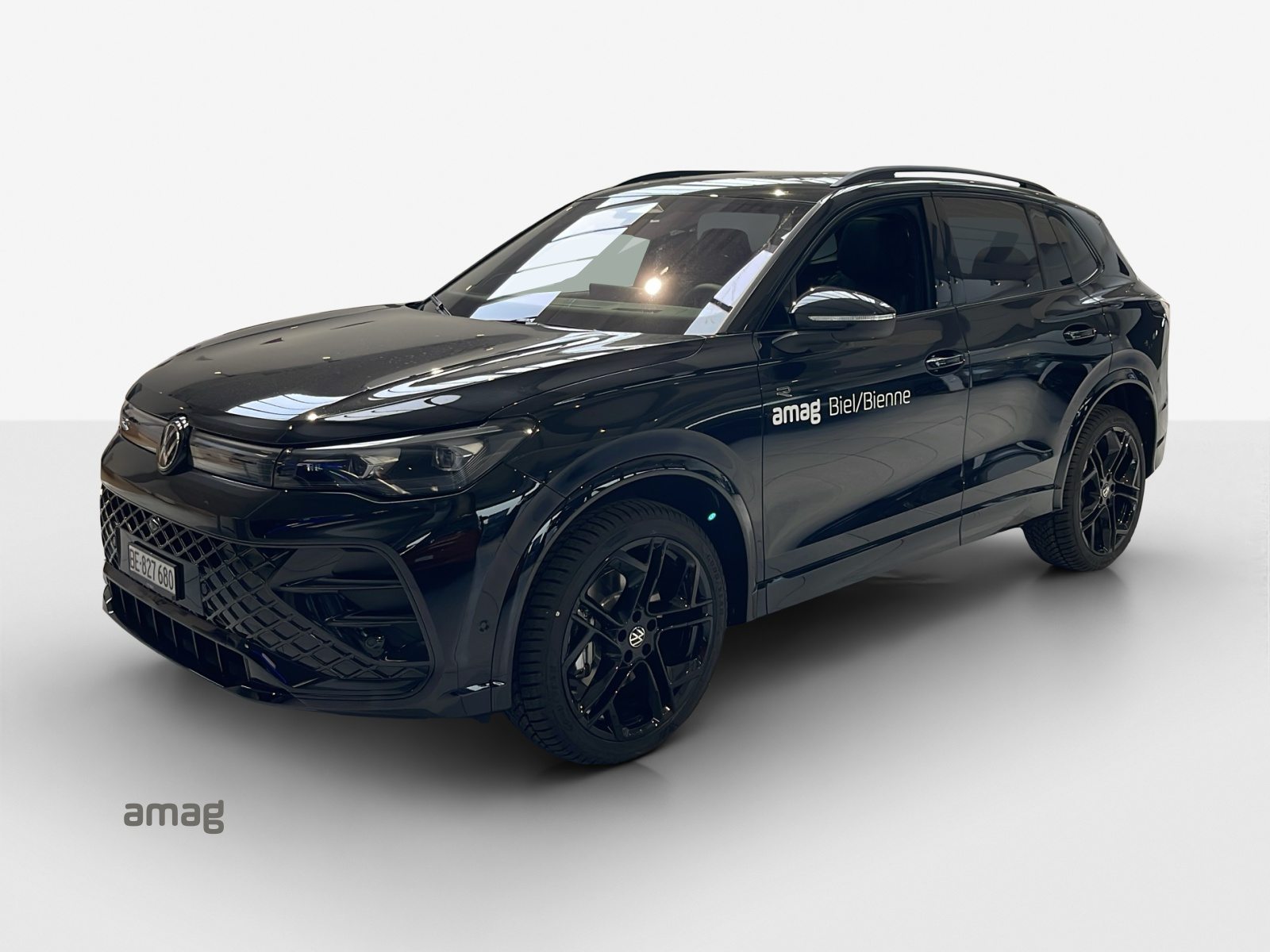 VW Tiguan R-Line