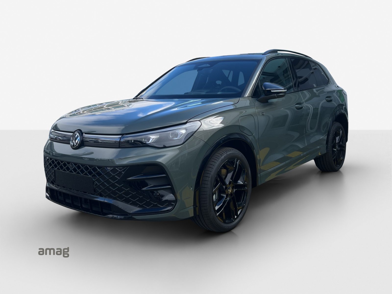 VW Tiguan R-Line