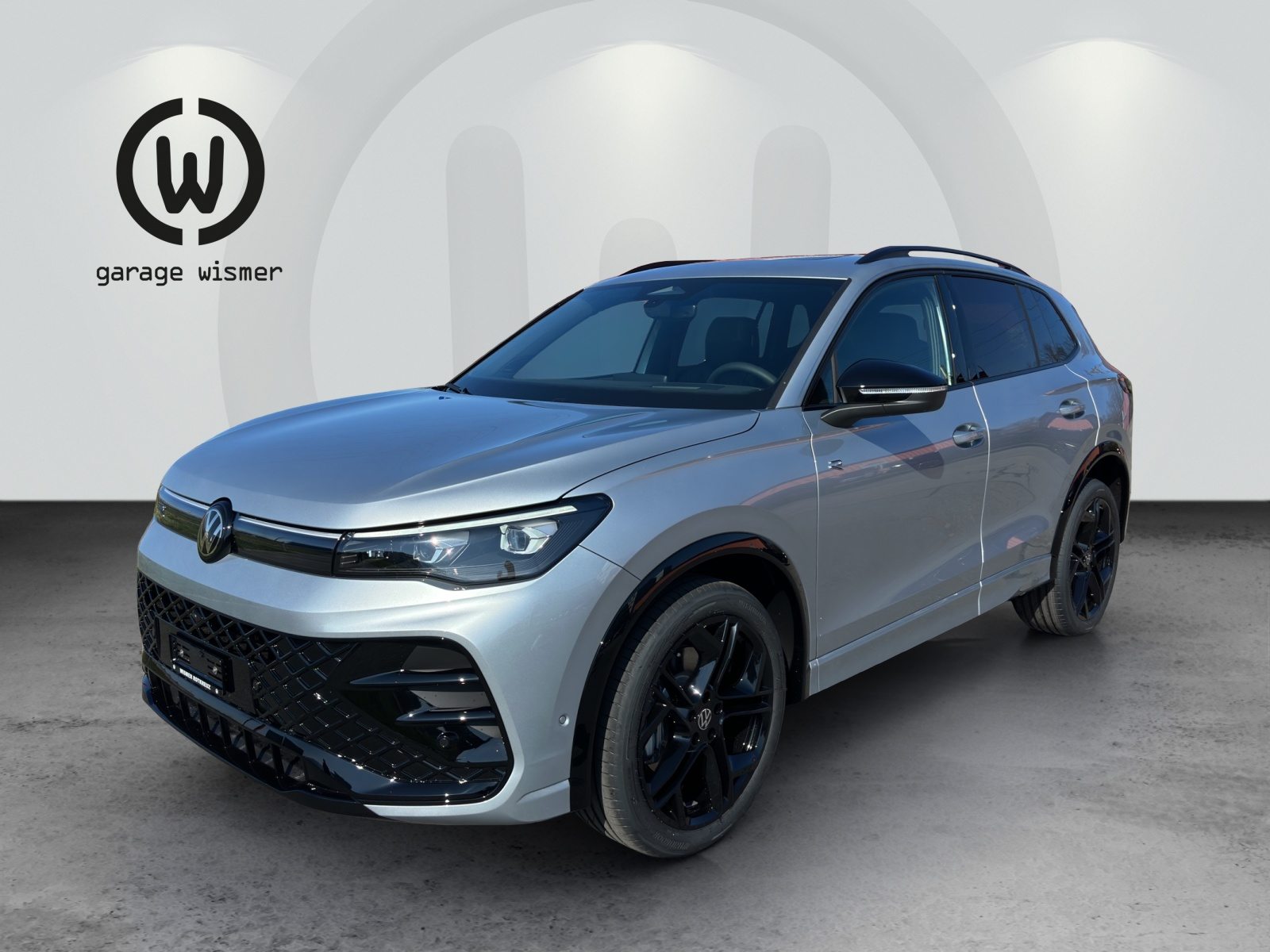 VW Tiguan R-Line