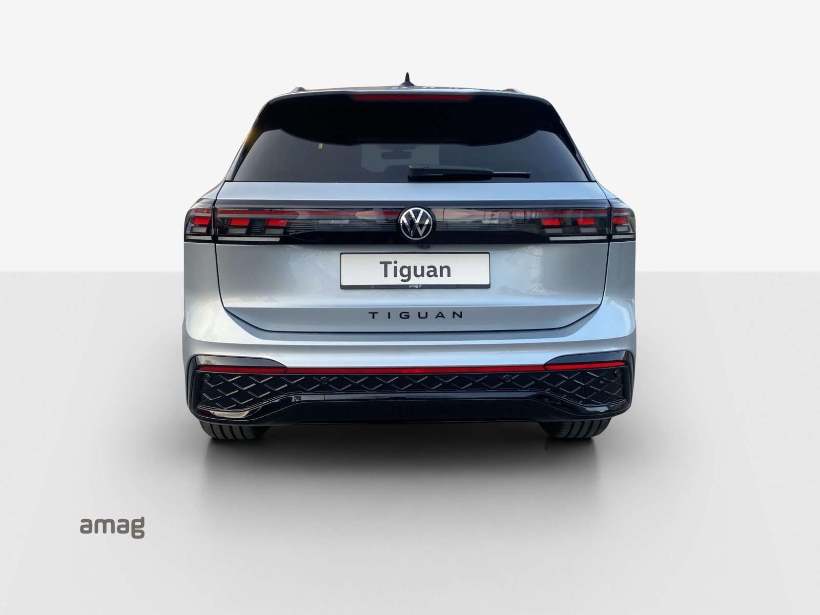 VW Tiguan R-Line UNITED, Voll-Hybrid Benzin/Elektro, Vorführwagen, Automatik - 4