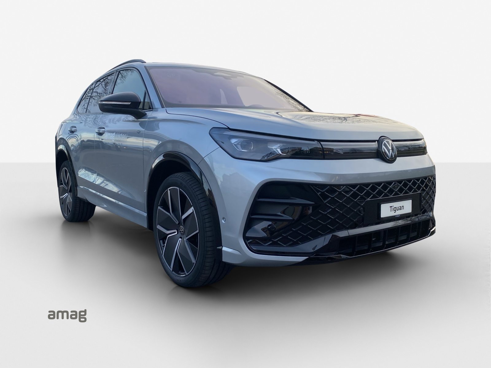 VW Tiguan R-Line UNITED, Voll-Hybrid Benzin/Elektro, Vorführwagen, Automatik - 6