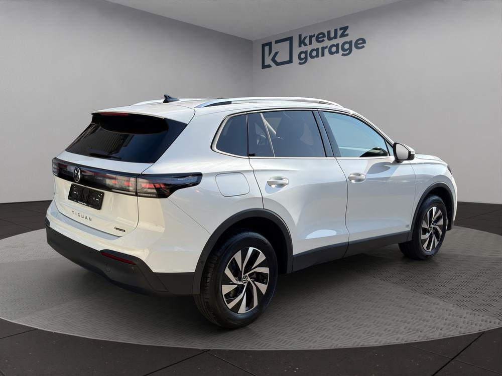 VW Tiguan UNITED, Benzina, Auto dimostrativa, Automatico - 3
