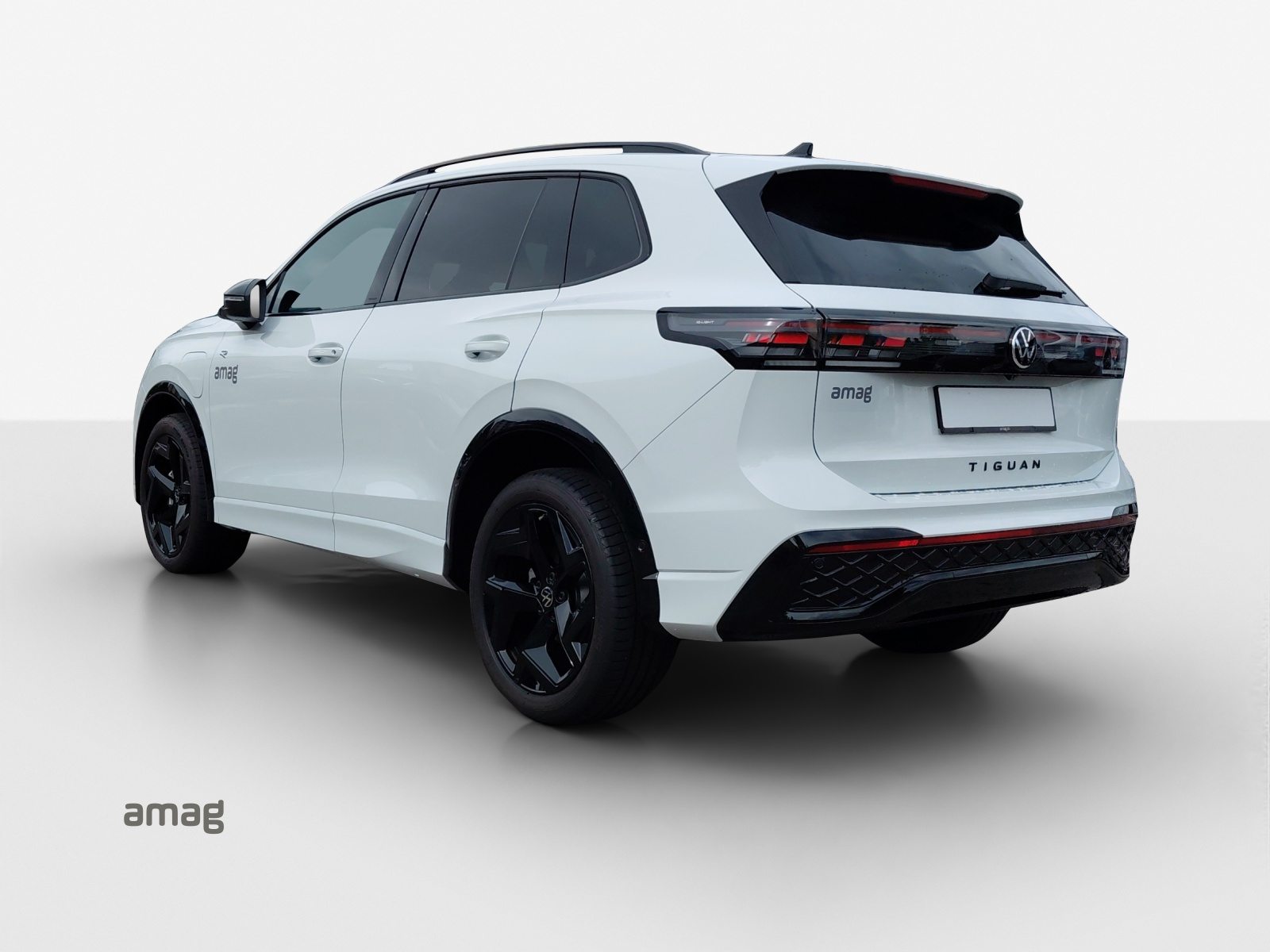 VW Tiguan R-Line, Hybride Integrale Benzina/Elettrica, Auto dimostrativa, Automatico - 3