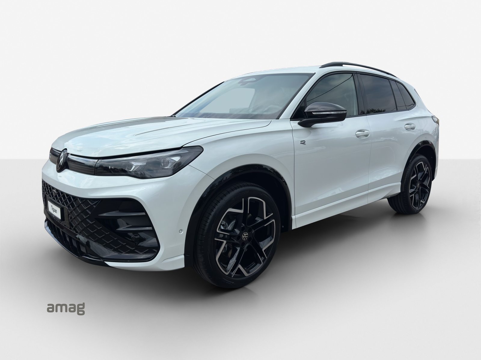 VW Tiguan R-Line