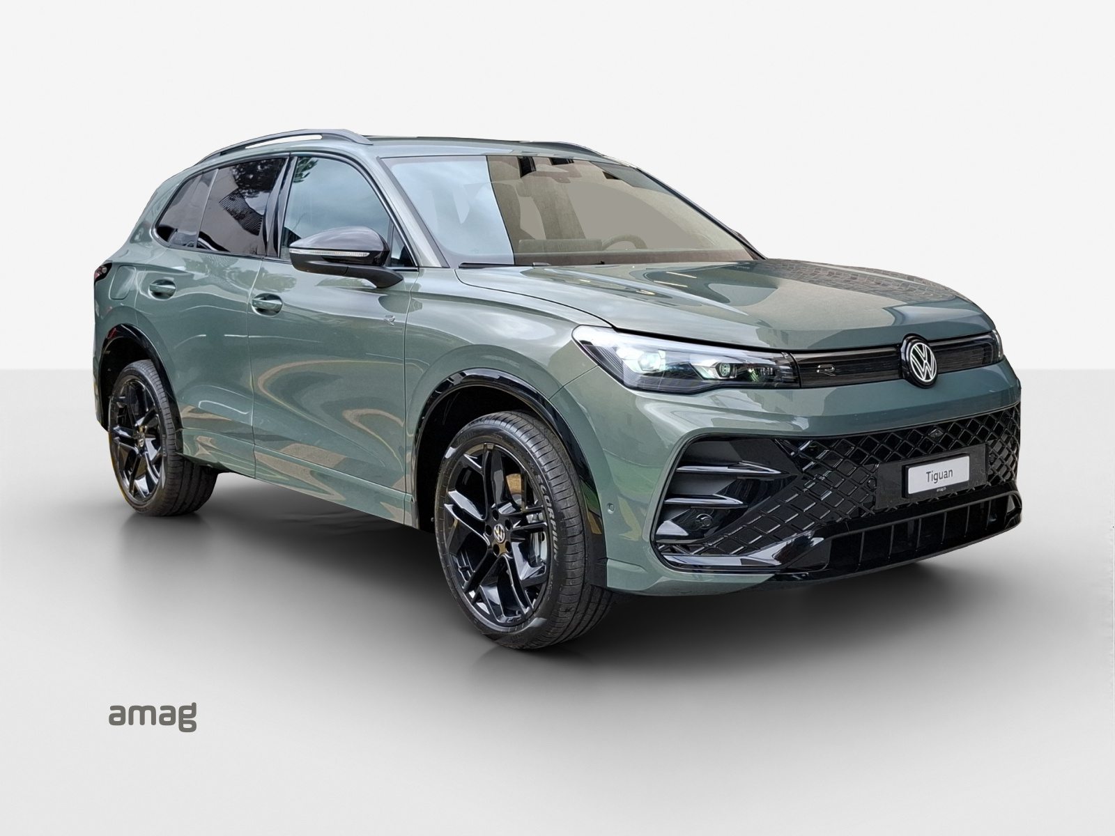 VW Tiguan R-Line, Full-Hybrid Petrol/Electric, Ex-demonstrator, Automatic - 6