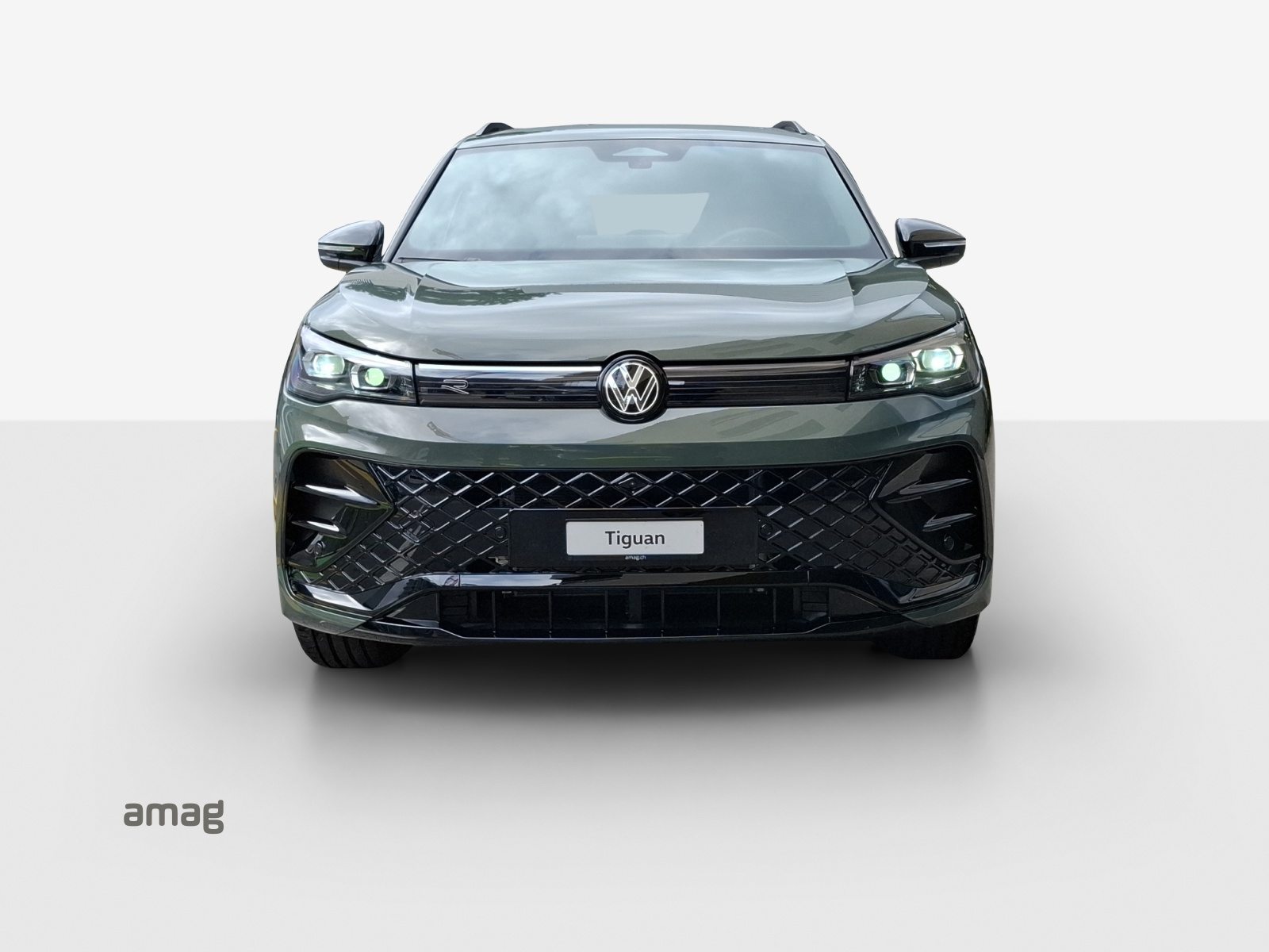 VW Tiguan R-Line, Full-Hybrid Petrol/Electric, Ex-demonstrator, Automatic - 7