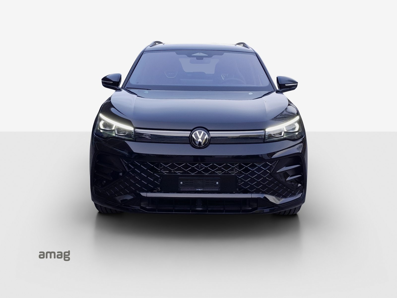 VW Tiguan R-Line, Voll-Hybrid Benzin/Elektro, Vorführwagen, Automatik - 7